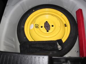 Toyota Starlet 1.5 Xi - Image 9