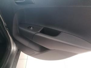Kia Picanto 1.0 LS automatic - Image 18