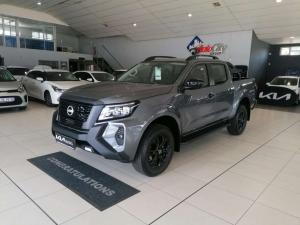 Nissan Navara 2.5DDTI Stealth automatic - Image 1
