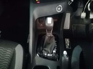 Nissan Magnite Kuro 1.0T CVT - Image 17