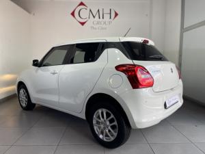 Suzuki Swift 1.2 GLX auto - Image 4