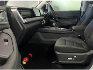 GWM P300 2.0T double cab SX 4x4 auto - Image 6