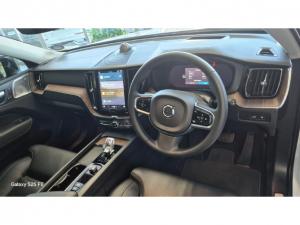 Volvo XC60 T8 Recharge AWD R-Design - Image 7