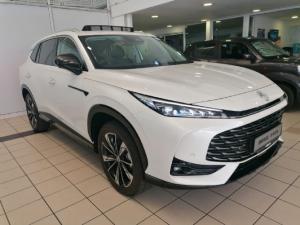 MG HS 1.5T Luxury - Image 1