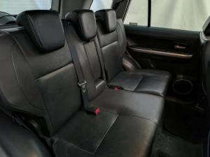 Suzuki Grand Vitara 2.4 Summit - Image 7