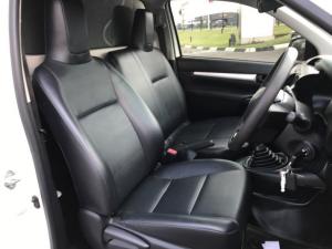Toyota Hilux 2.4GD single cab S (aircon) - Image 3