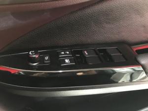 Toyota Starlet Cross 1.5 XR auto - Image 12