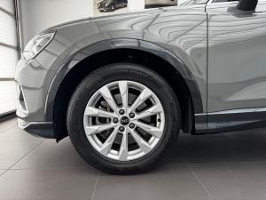 Audi Q3 40TFSI quattro Advanced - Image 3