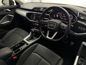 Audi Q3 40TFSI quattro Advanced - Image 7