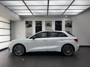 Audi S3 Sportback quattro - Image 4