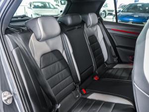 Volkswagen Golf 1.4TSI R-Line Plus - Image 12