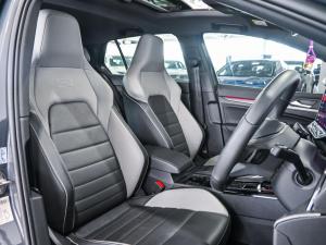 Volkswagen Golf 1.4TSI R-Line Plus - Image 15