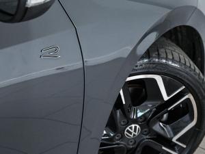 Volkswagen Golf 1.4TSI R-Line Plus - Image 19