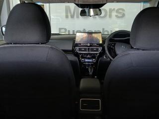 Mahindra XUV 3XO 1.2T AX5 auto