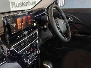 Mahindra XUV 3XO 1.2T AX5 auto - Image 18