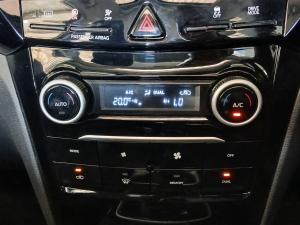 Mahindra XUV 3XO 1.2T AX5 auto - Image 24