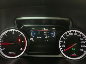 Isuzu D-Max 3.0TD double cab V-Cross - Image 14