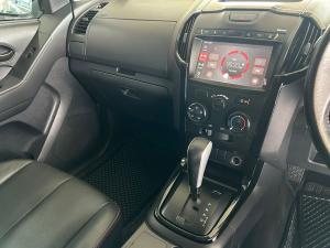 Isuzu D-Max 300 3.0TD double cab X-Rider - Image 19