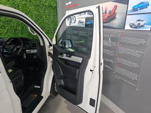Volkswagen Caravelle 2.0BiTDI Highline 4Motion - Image 12