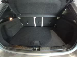 Mercedes-Benz GLA GLA200 - Image 10