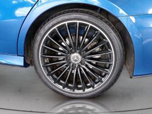 Mercedes-Benz A-Class A200 sedan AMG Line - Image 16