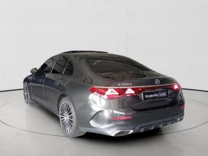 Mercedes-Benz E-Class E220d Avantgarde - Image 5
