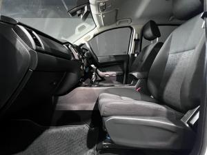 Ford Ranger 2.2TDCi double cab Hi-Rider XLS - Image 19