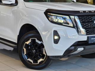 Nissan Navara 2.5DDTi double cab LE