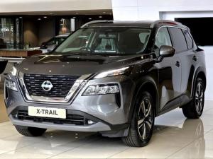 Nissan X-Trail 2.5 Acenta Plus 4WD - Image 8