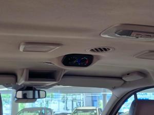 Ford Tourneo Custom 2.2TDCi SWB Limited - Image 15