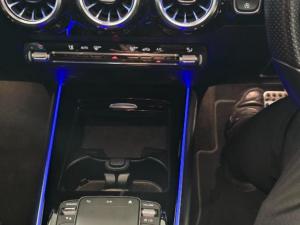 Mercedes-Benz GLA GLA200d Progressive - Image 13