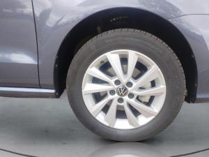 Volkswagen Polo Vivo hatch 1.6 Life - Image 20