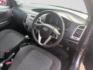 Hyundai i20 1.4 Fluid auto - Image 20