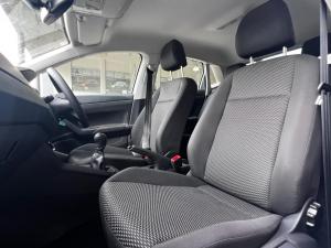 Volkswagen Polo hatch 1.0TSI - Image 10