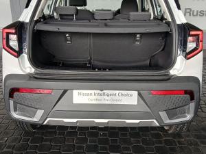 Mahindra XUV 3XO 1.2T AX5 auto - Image 11