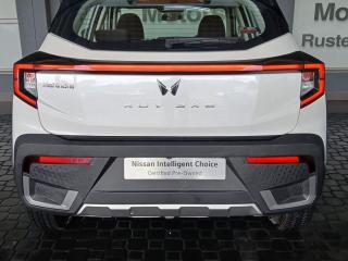 Mahindra XUV 3XO 1.2T AX5 auto