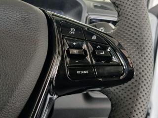 Mahindra XUV 3XO 1.2T AX5 auto