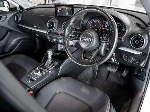 Audi A3 Sportback 30TFSI S line - Image 10