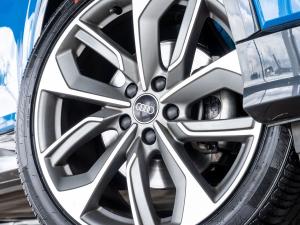 Audi Q2 35TFSI S line - Image 5