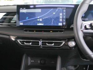 MG HS 2.0T Luxury - Image 10