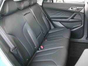 MG HS 2.0T Luxury - Image 18