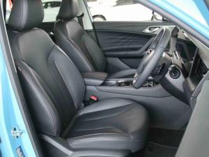 MG HS 2.0T Luxury - Image 20