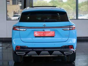 MG HS 2.0T Luxury - Image 2