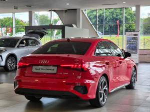 Audi A3 sedan 35TFSI S line - Image 5