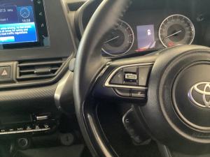 Toyota Starlet Cross 1.5 XS auto - Image 9