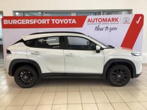 Toyota Starlet Cross 1.5 XS auto - Image 3