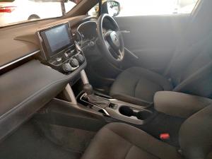 Toyota Corolla Cross 1.8 Xi - Image 7