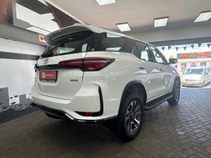 Toyota Fortuner 2.8GD-6 48V 4x4 - Image 2