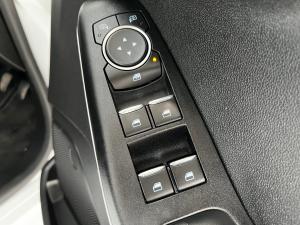 Ford Fiesta 1.0T Titanium - Image 10