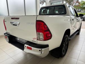 Toyota Hilux 2.4GD-6 double cab 4x4 Raider auto - Image 2